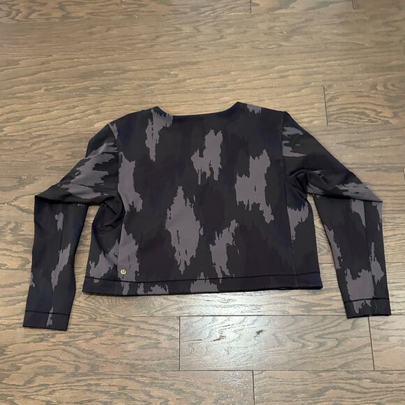 Lululemon x Robert Geller Take The Moment Long Sleeve Sweatshirt Camo Size L /XL - Picture 7 of 12
